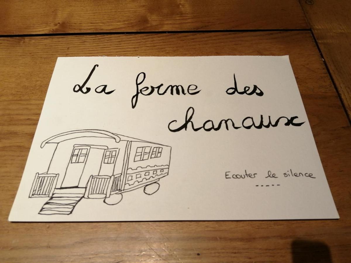 Les Roulottes De La Ferme Des Chanaux Saint-Julien-d'Ance Bagian luar foto