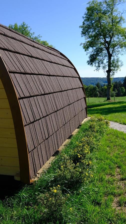 Les Roulottes De La Ferme Des Chanaux Saint-Julien-d'Ance Bagian luar foto