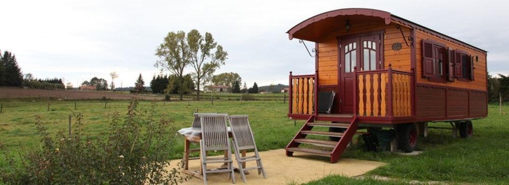 Les Roulottes De La Ferme Des Chanaux Saint-Julien-d'Ance Bagian luar foto